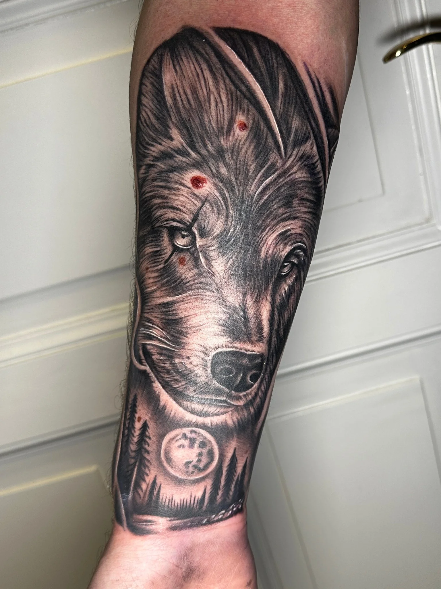 Realism tattoo by Schahab Tattoo