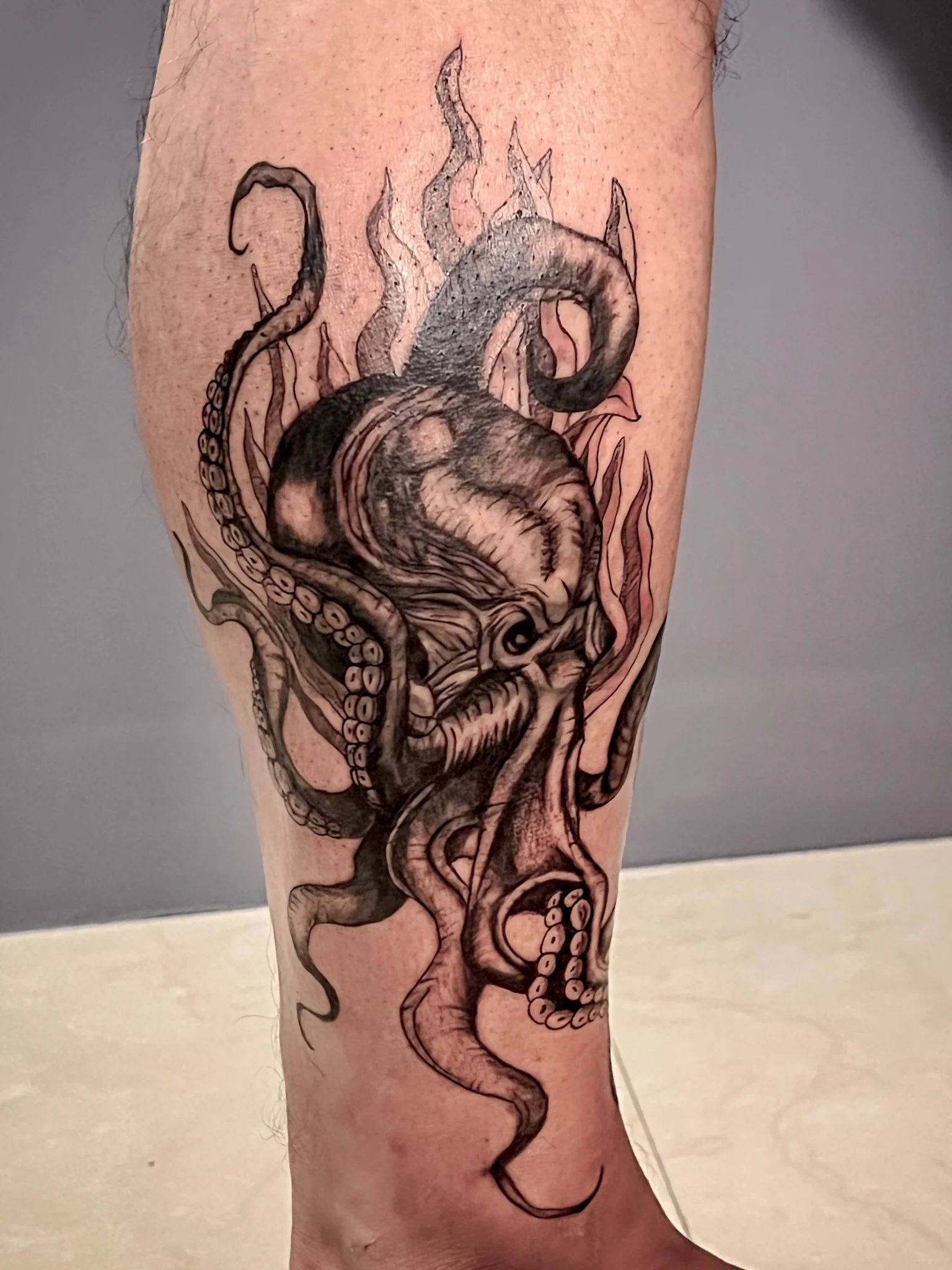 Cover-up tattoo by Mony Ruiz