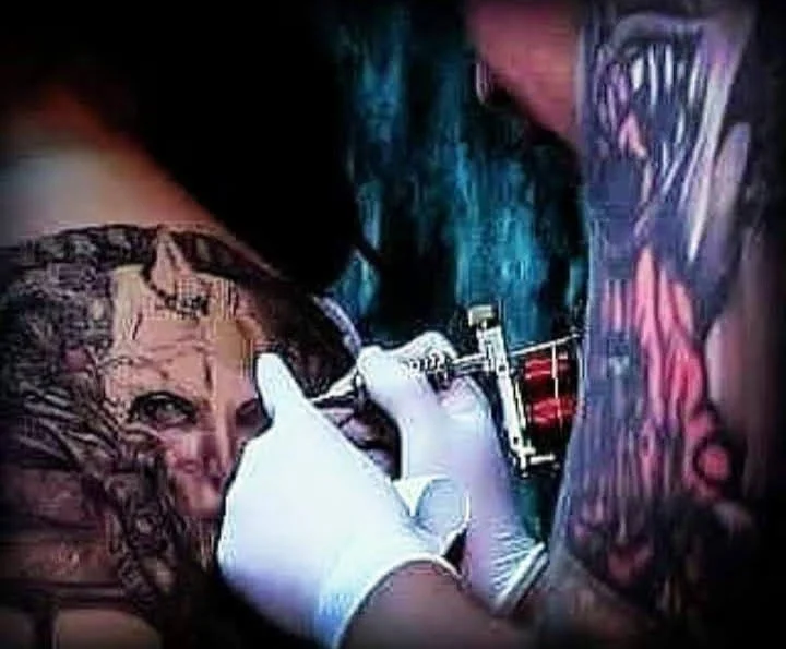 Biomechanical tattoo by Emerson Rm