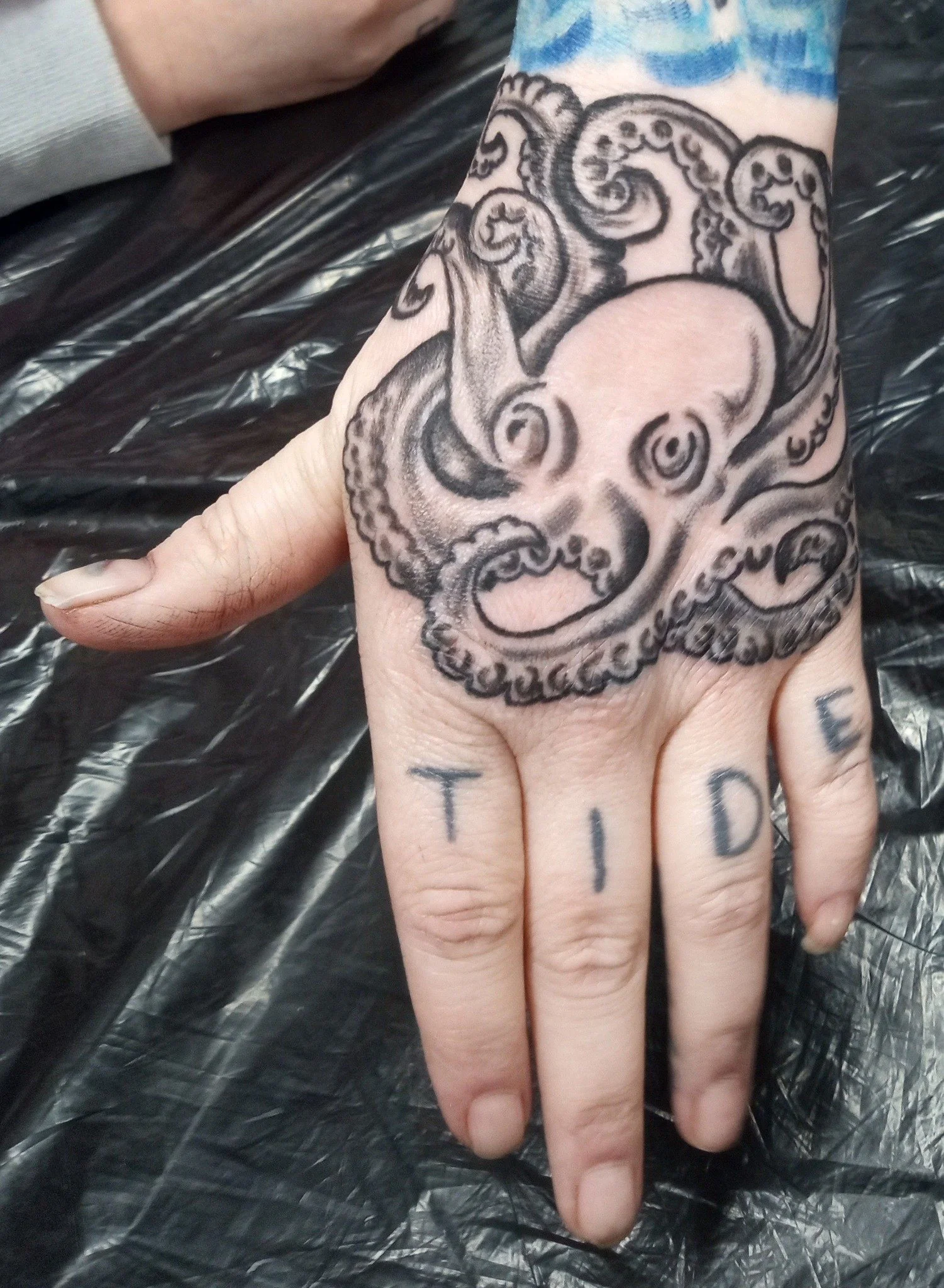 Tattoo by scarlettpain