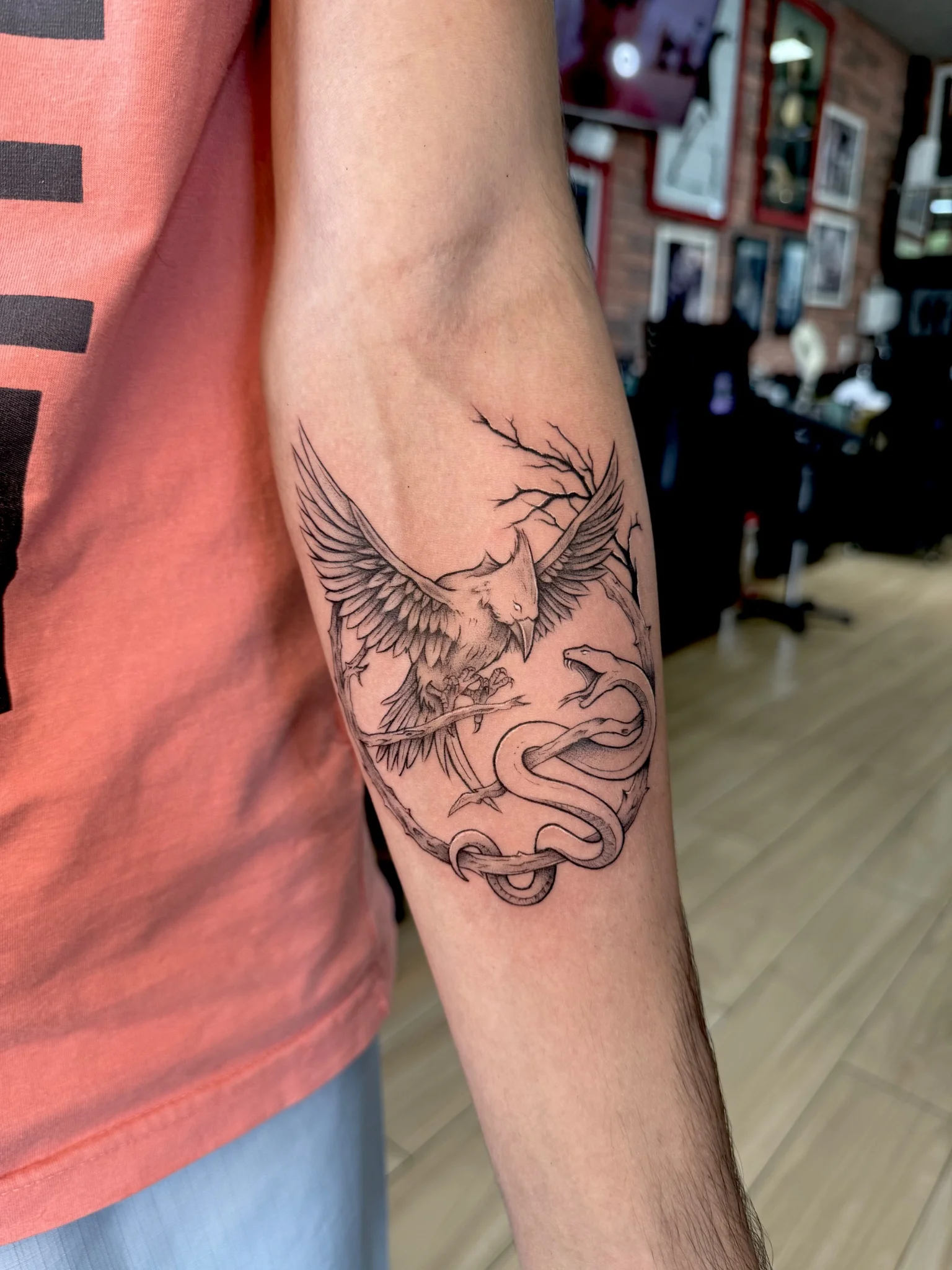 Fine Line tattoo by Clarice Granado