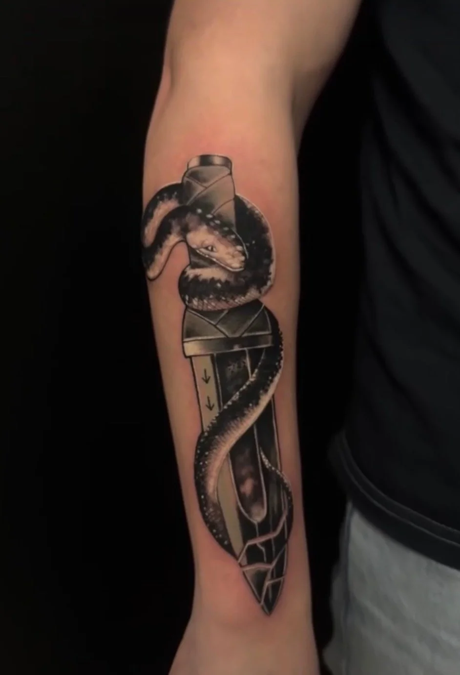 Black & Grey tattoo