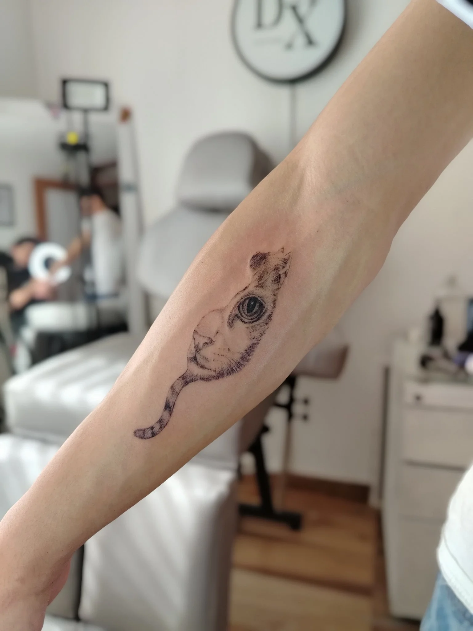 Fine Line tattoo