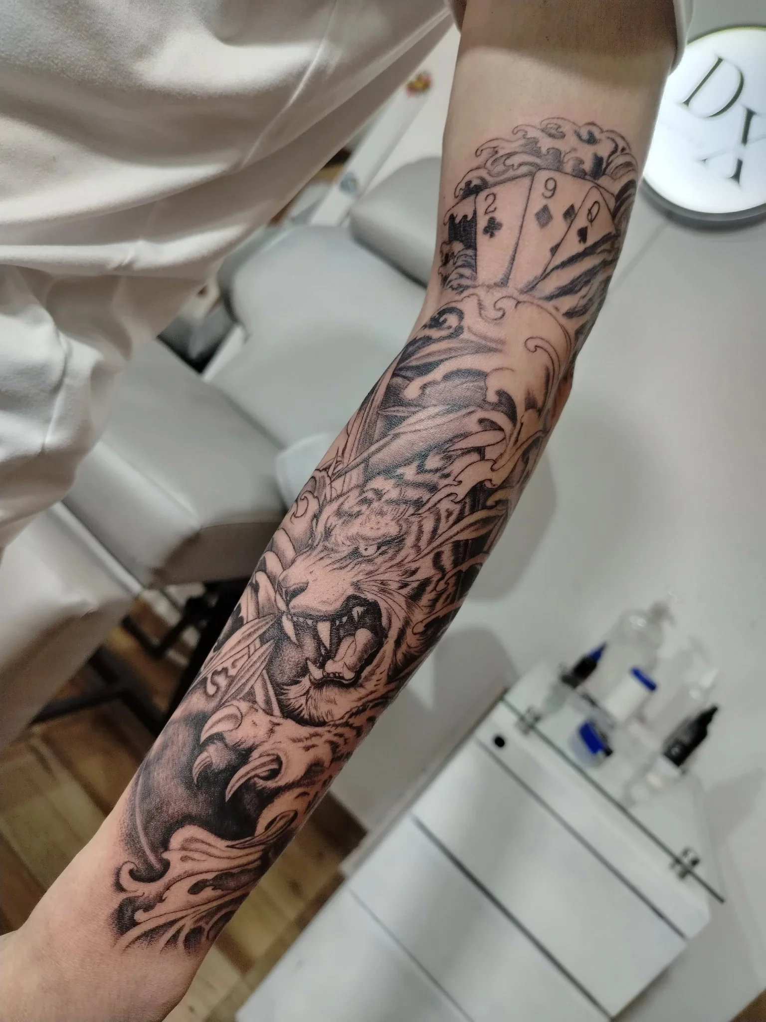 Neo-Traditional tattoo
