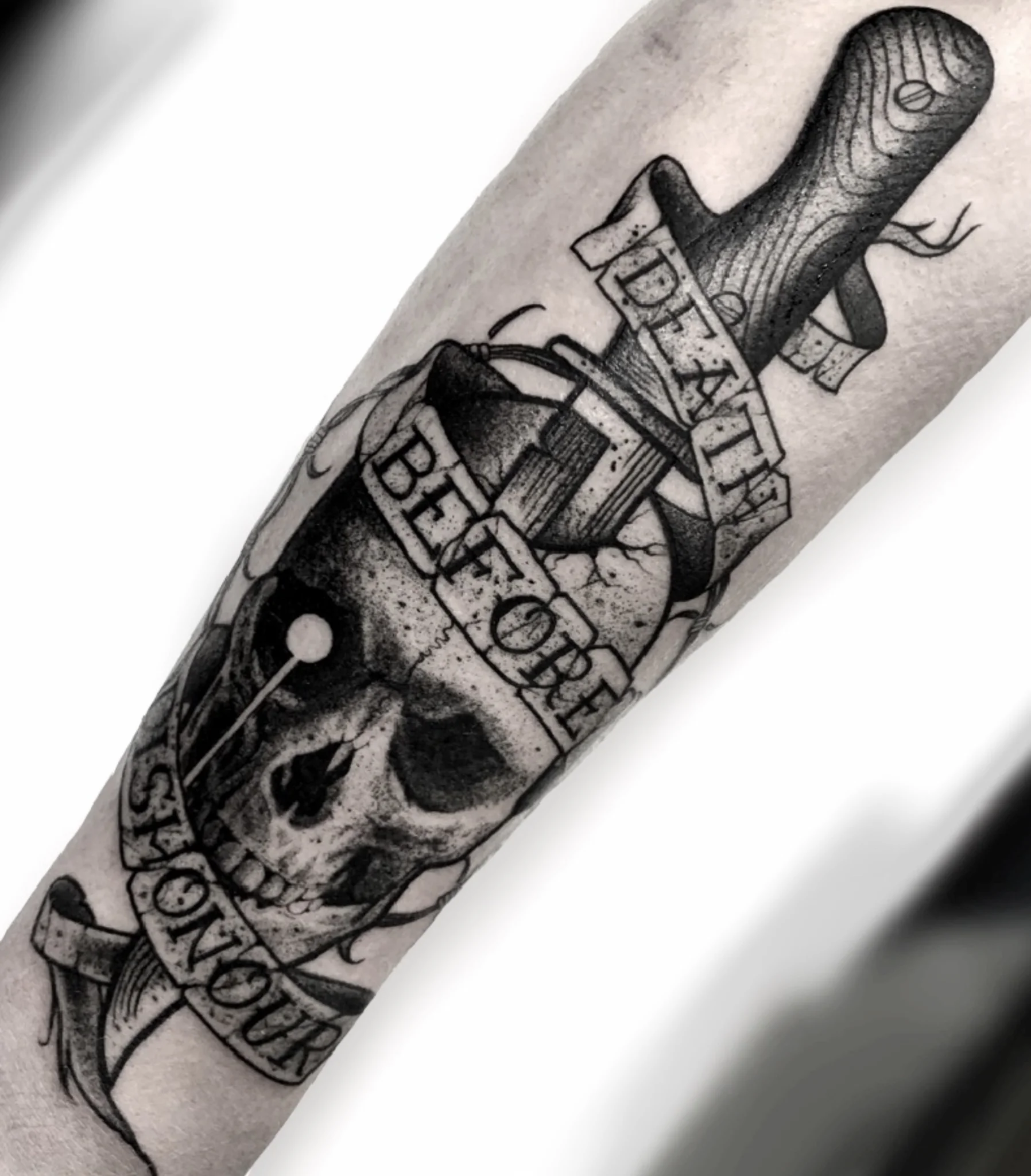 Black & Grey tattoo