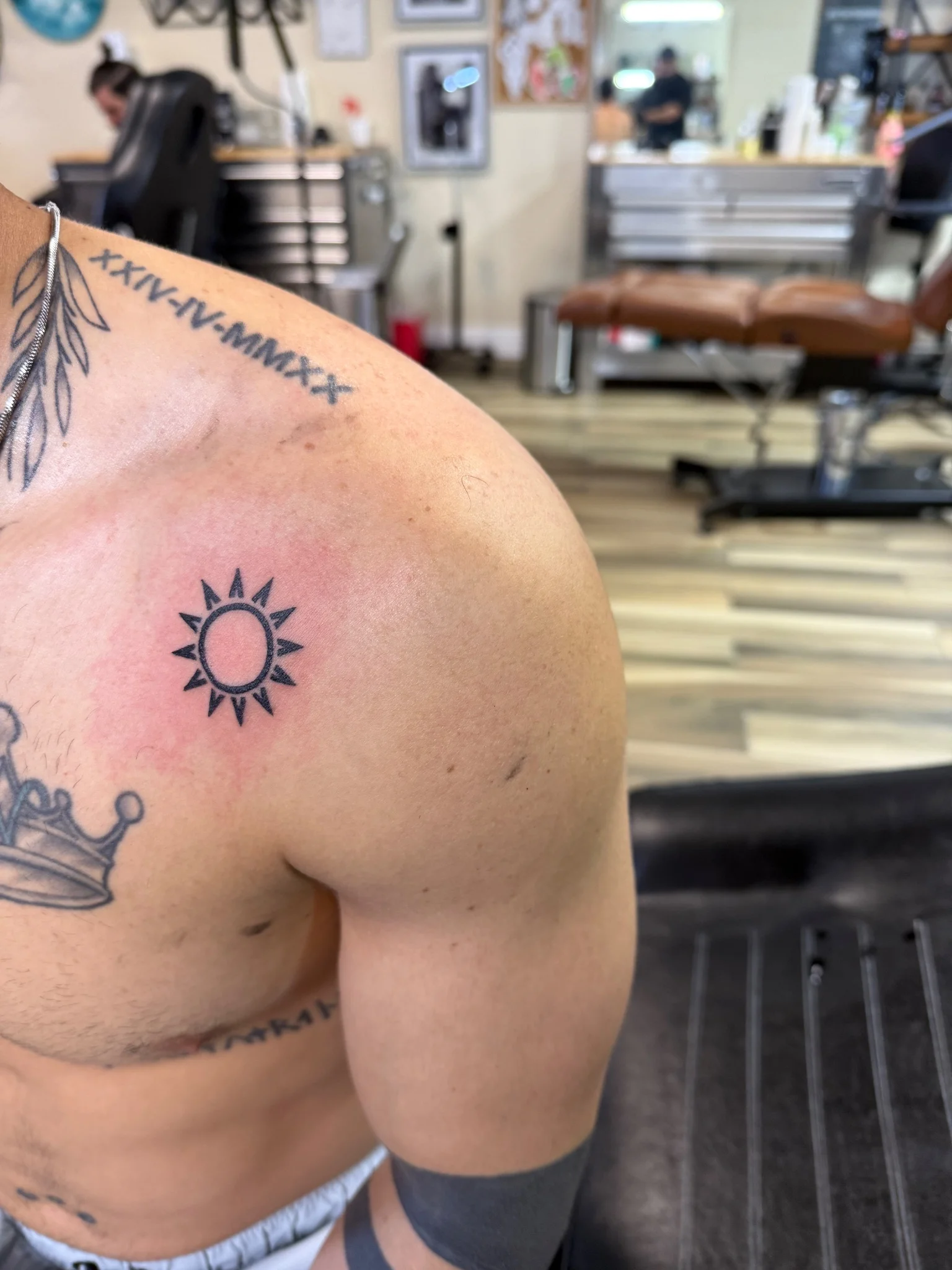 Minimalist tattoo by Javier Hernández