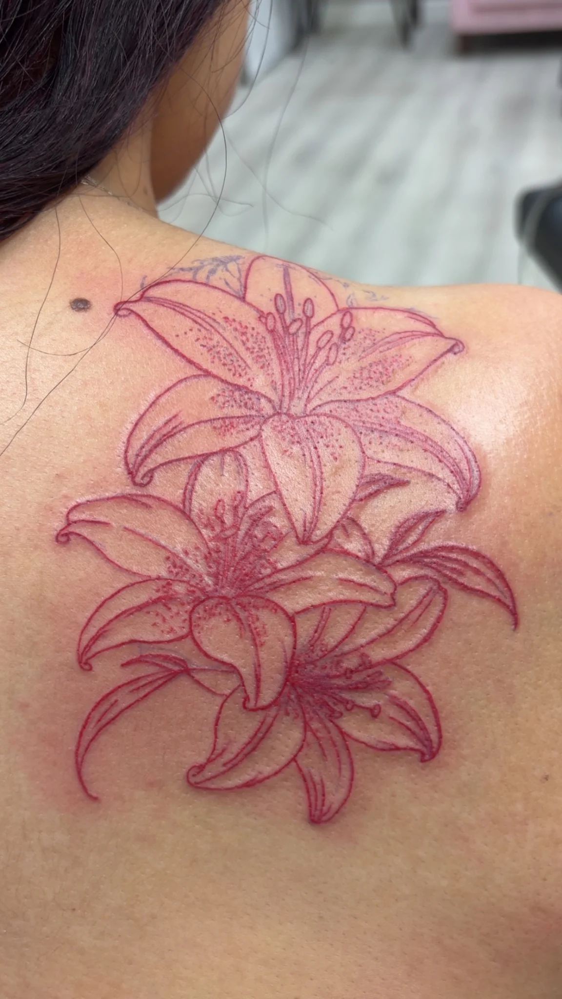 Fine Line tattoo