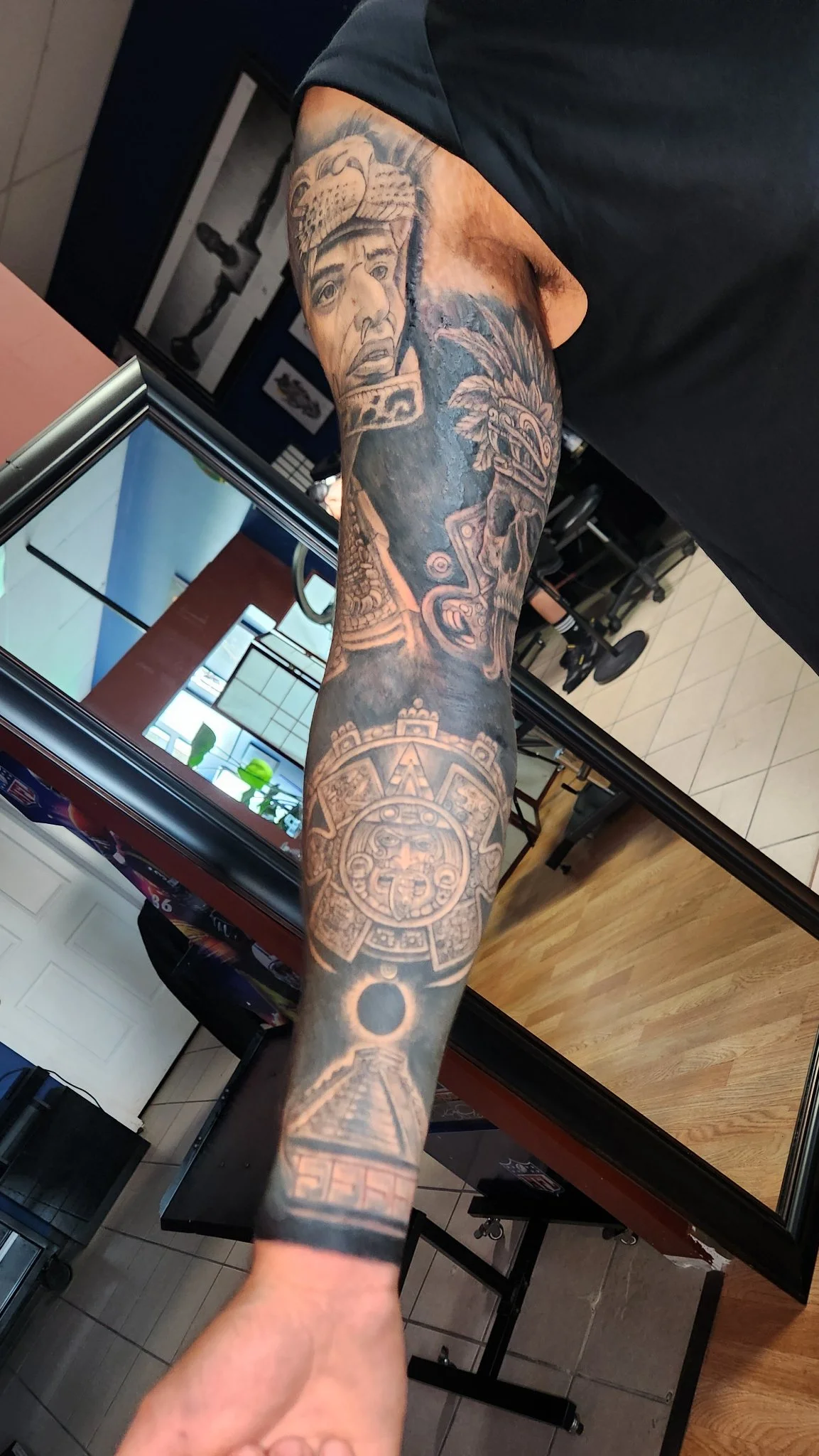 Tattoo by toughitouttattoo