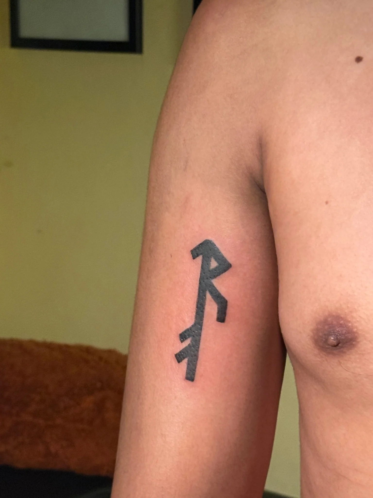 Blackwork tattoo by Armando Villamayor III