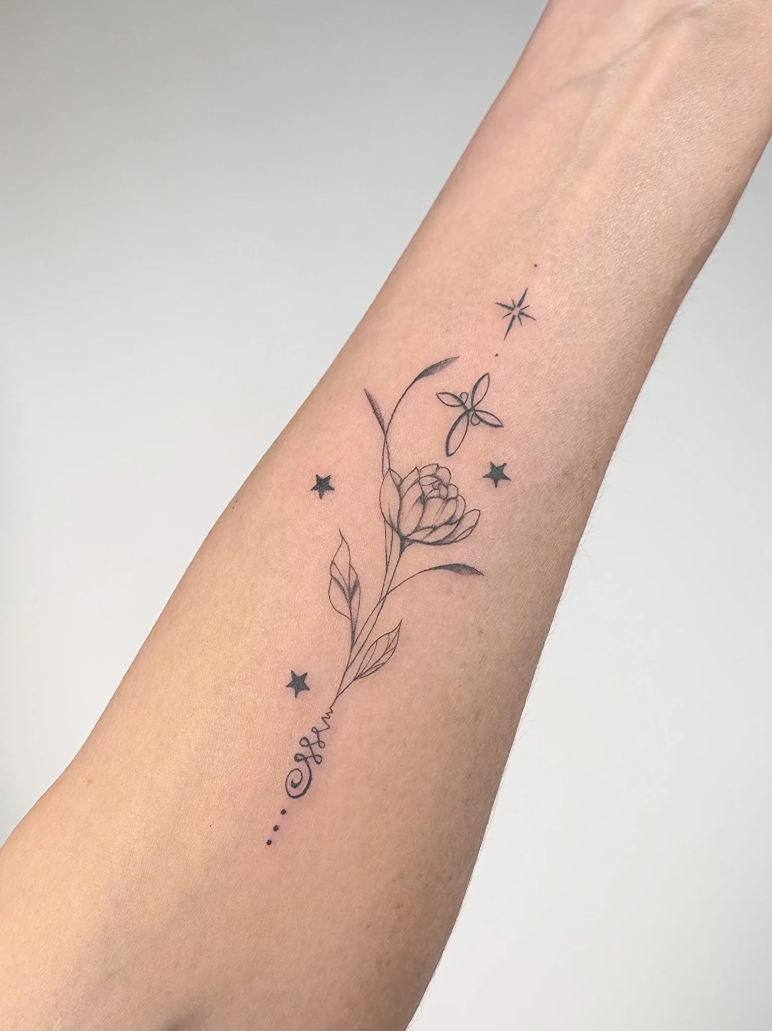 Fine Line tattoo by ankhartist