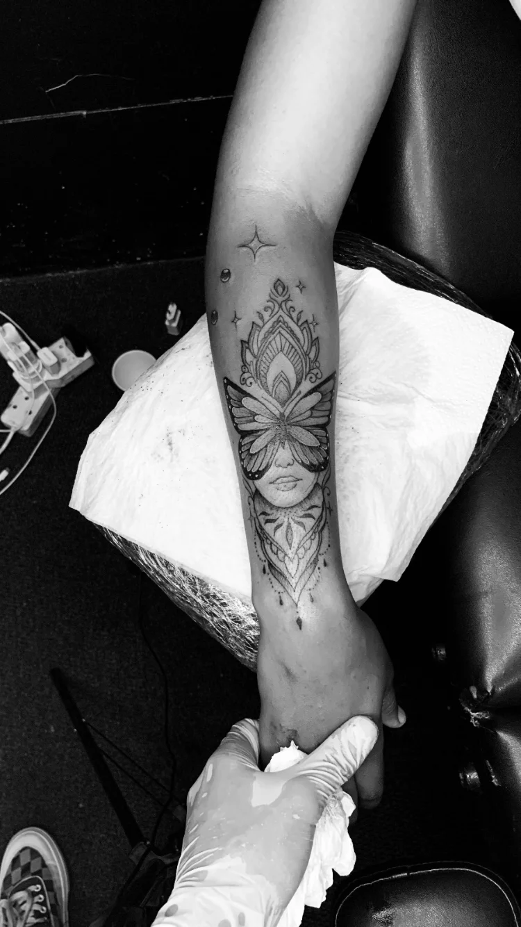 Black & Grey tattoo