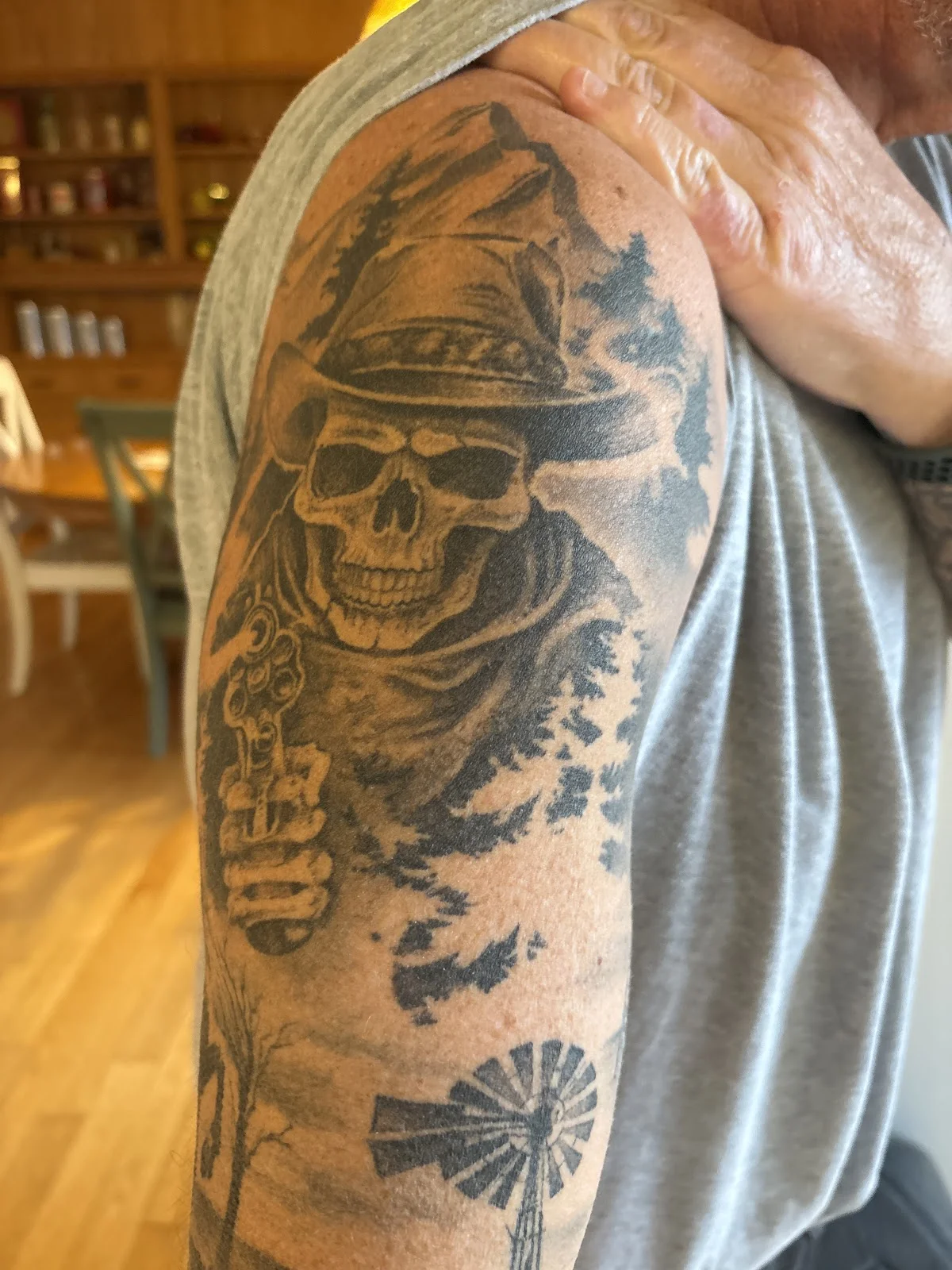 Little Witch Tattoo tattoo shop in Calgary, AB