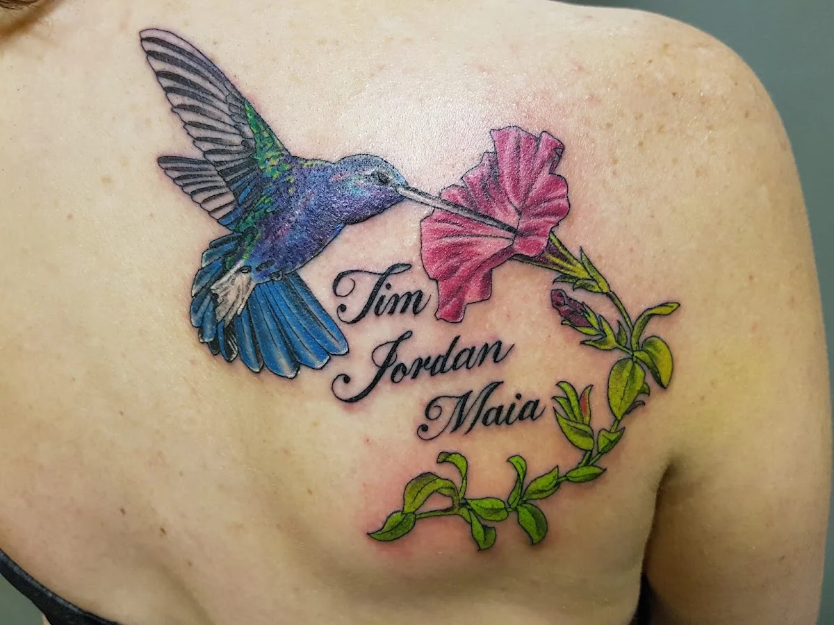 Advanced Tattoo and Piercing tattoo shop in Windsor, ON