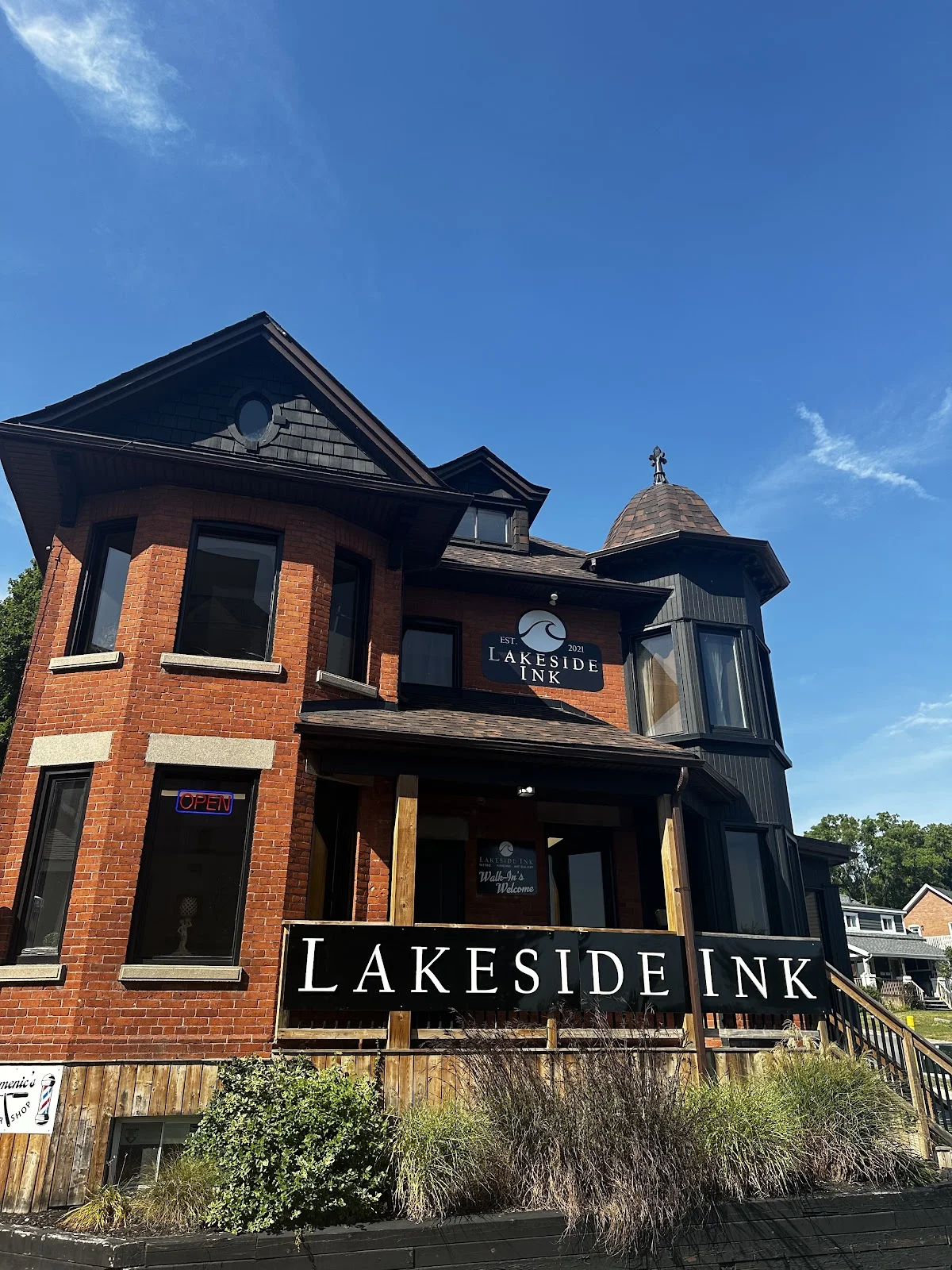 Lakeside Ink tattoo shop in Barrie, ON