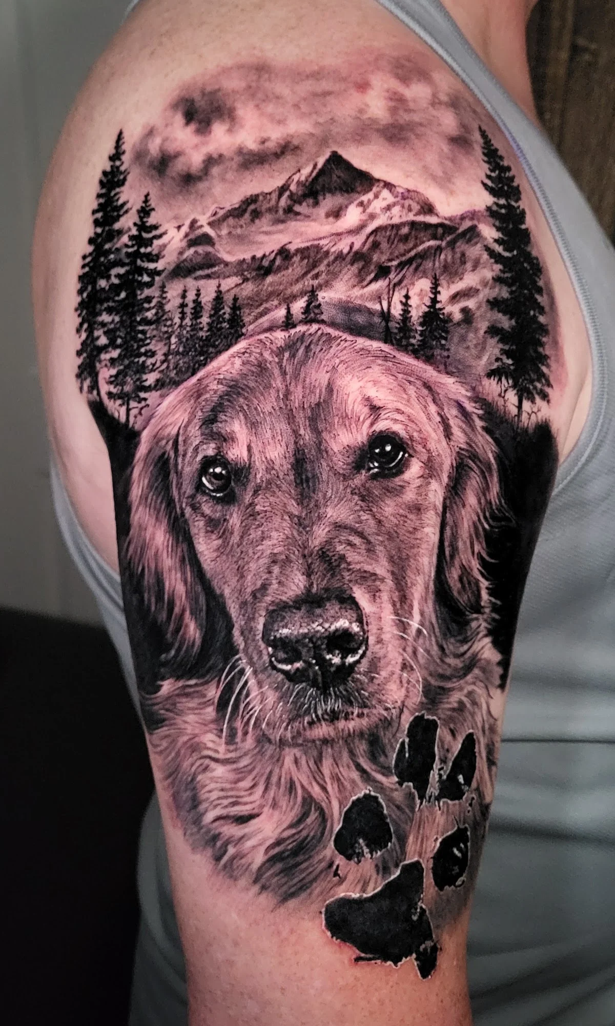 Dark Tides Tattoos tattoo shop in Kingston, ON