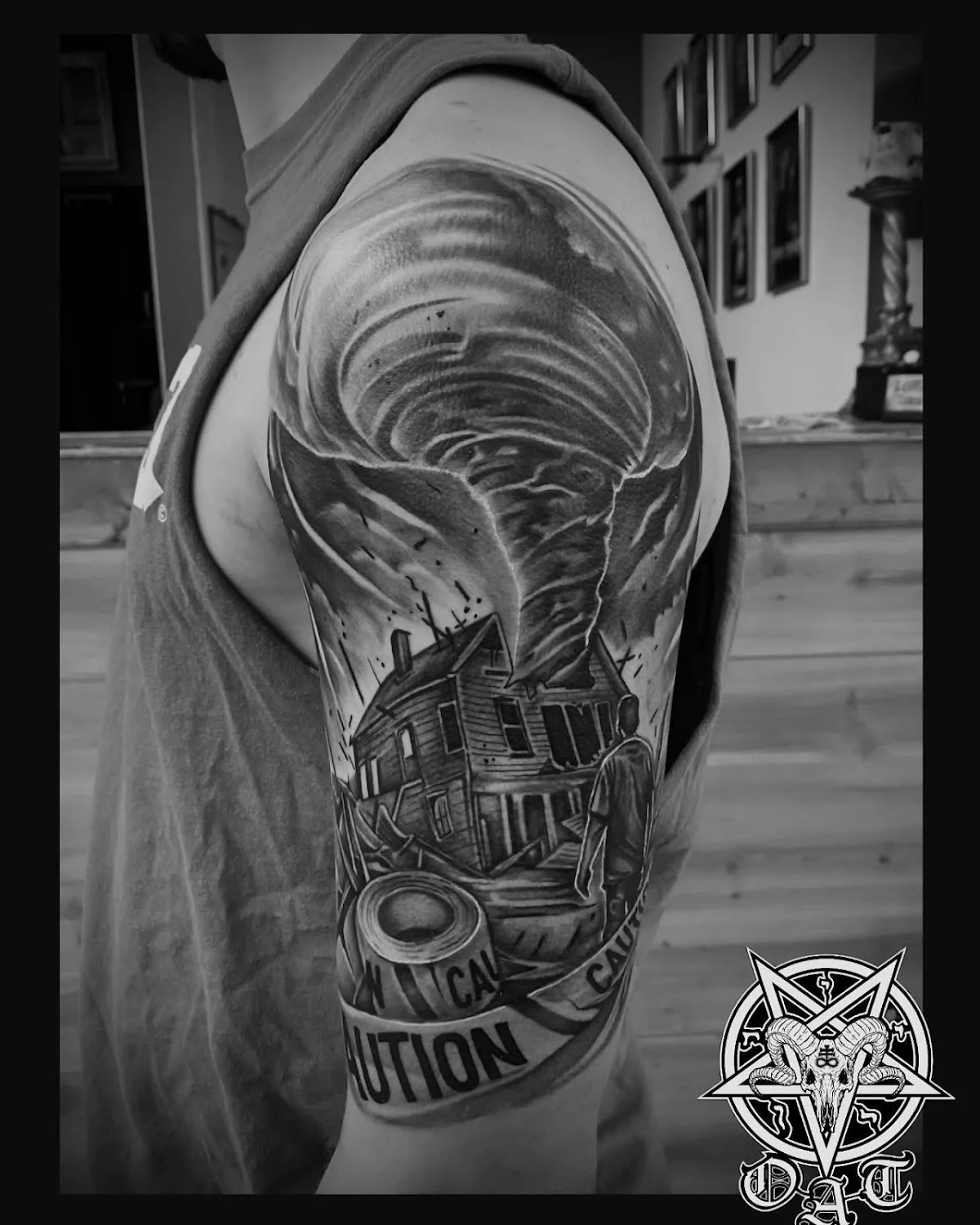 Ollie art tattoo tattoo shop in Granby, QC