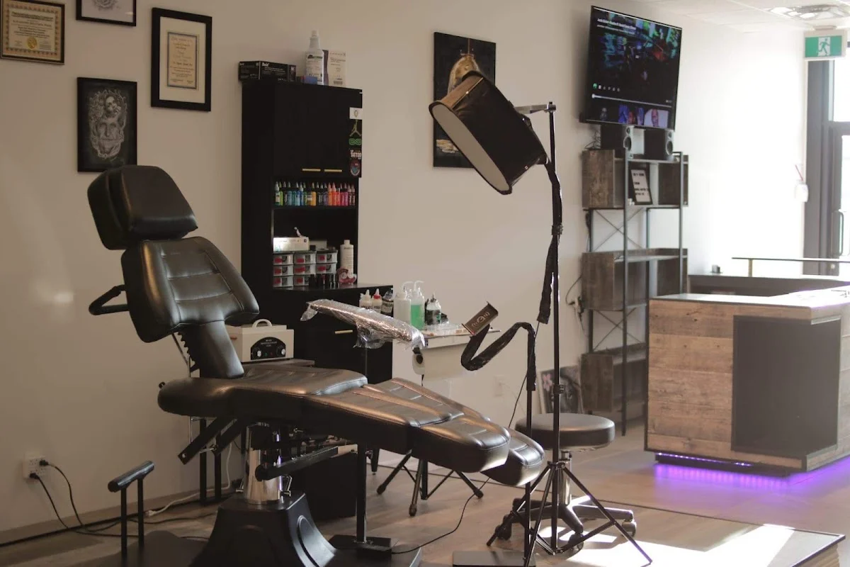 Adicto tattoo tattoo shop in Granby, QC