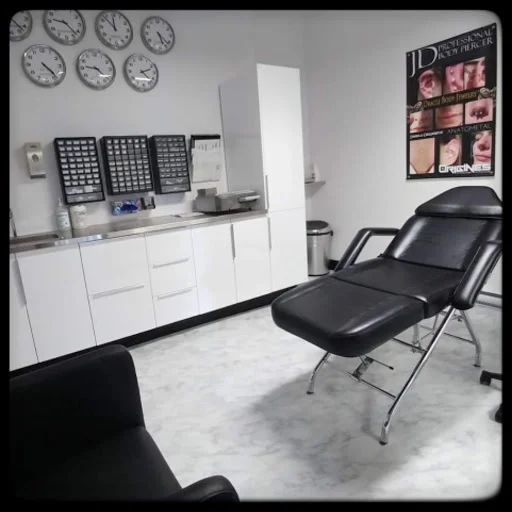 Origin Tattoo & Piercing tattoo shop in Beloeil, QC