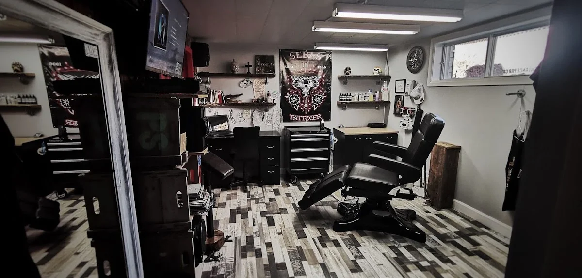 Sebas Tattooer tattoo shop in Victoriaville, QC
