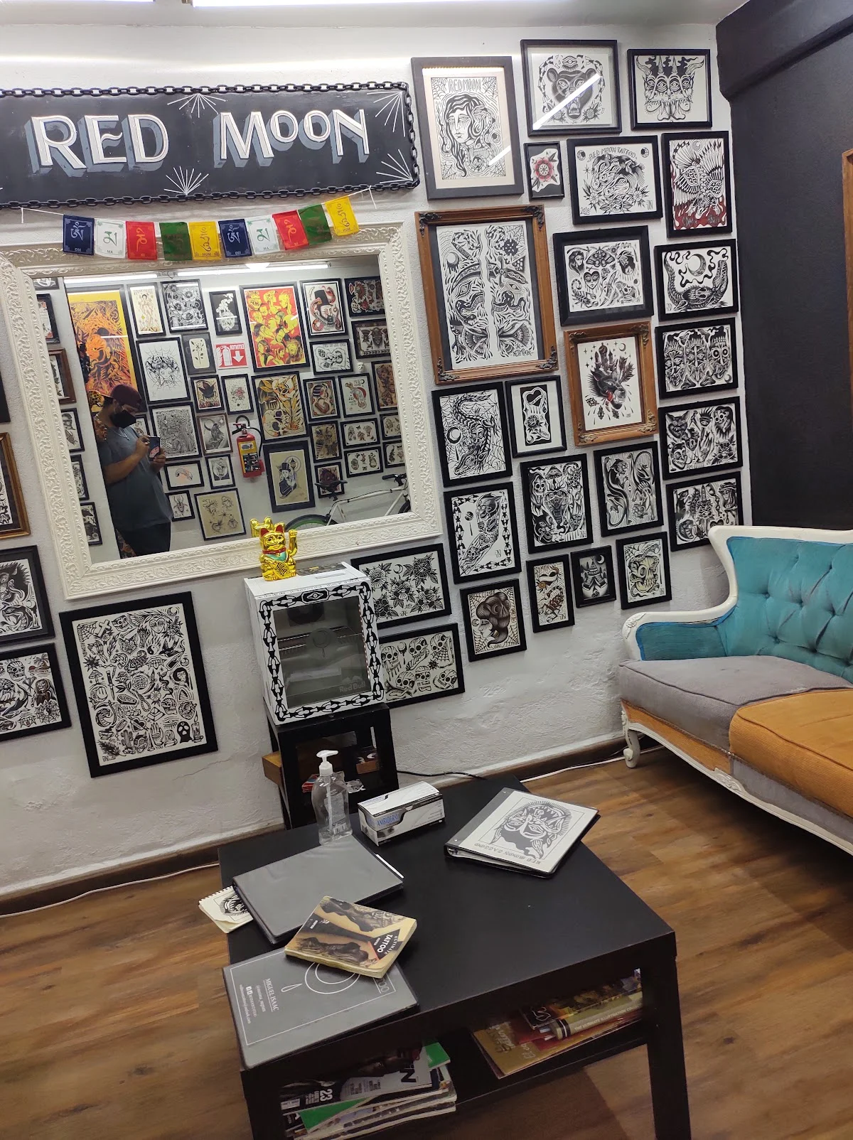 Red Moon Tattoo tattoo shop in Guadalajara, Jal.