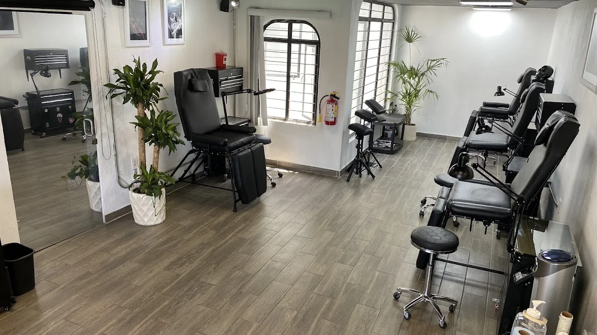 Calavera Tattoo Studio tattoo shop in Zapopan, Jal.