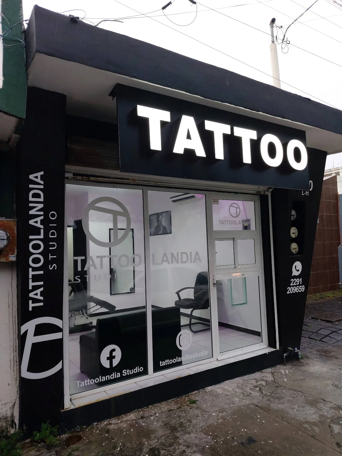 Tattoolandia Studio Ver tattoo shop in Veracruz, Ver.