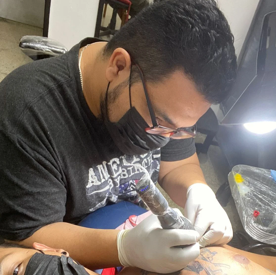 Tattoo Tiburon tattoo shop in Veracruz, Ver.