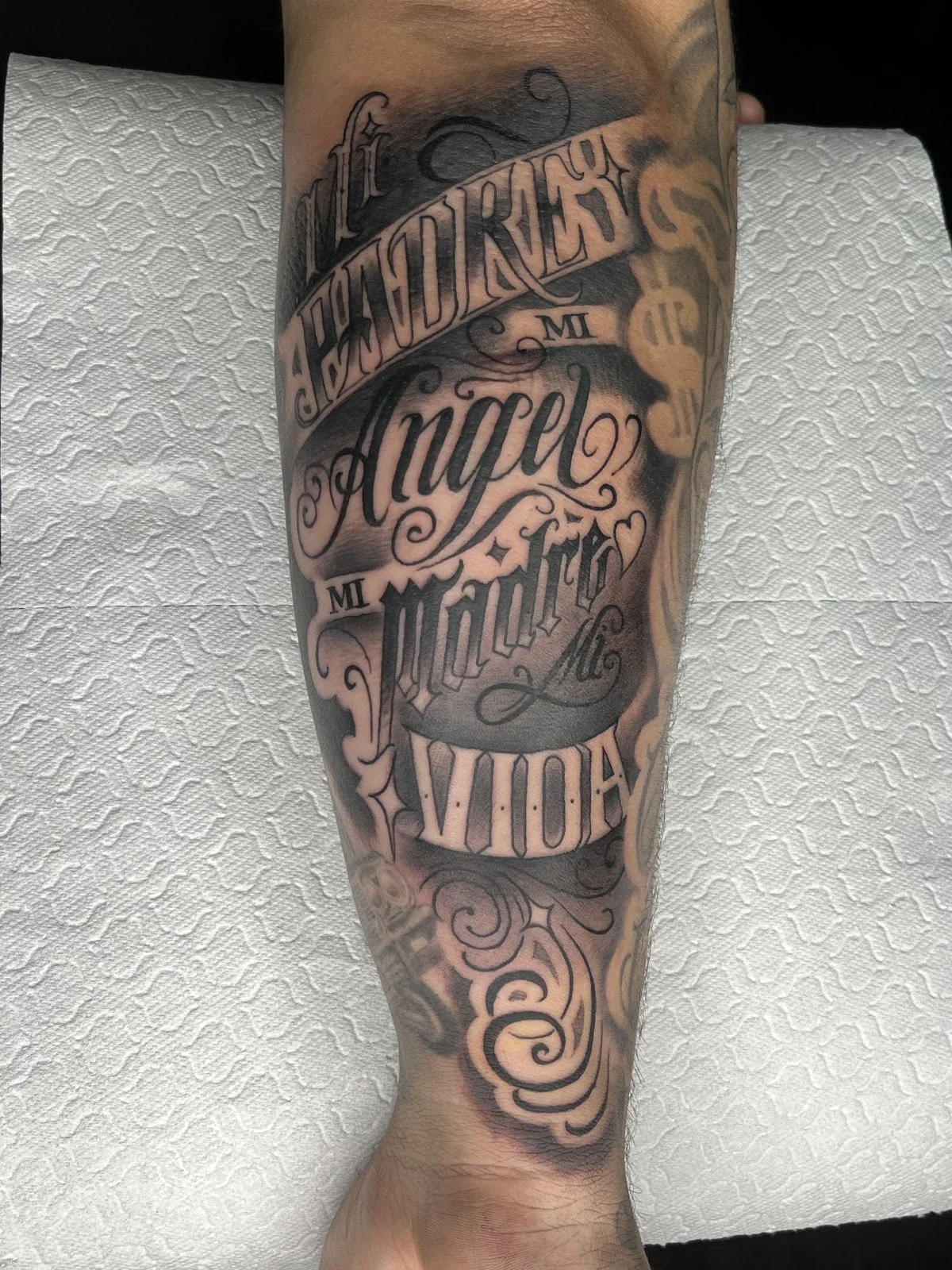 Revolt Tattoo studio tattoo shop in Iztapalapa, CDMX