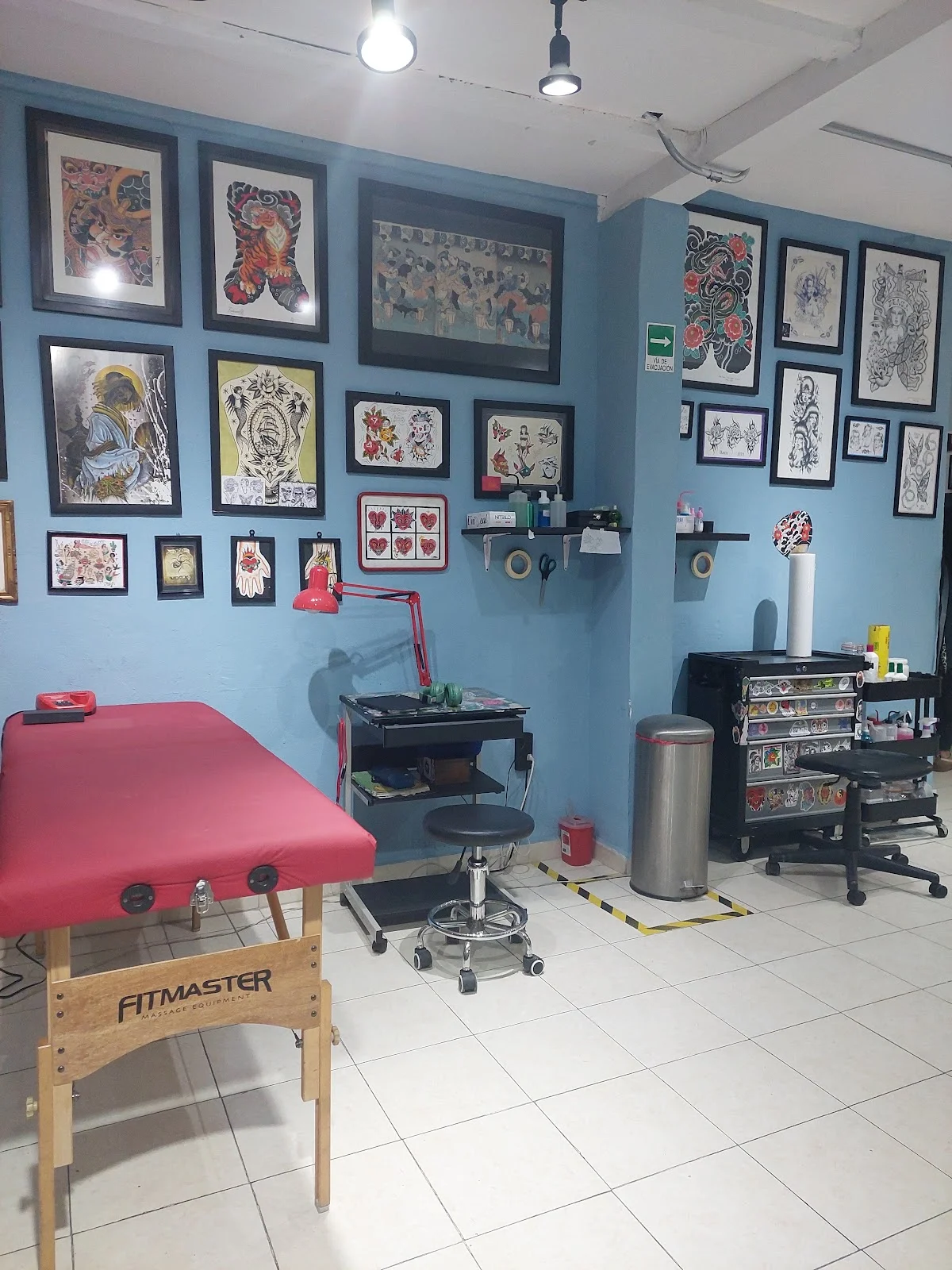 Royal Tattoo tattoo shop in Coyoacan, CDMX