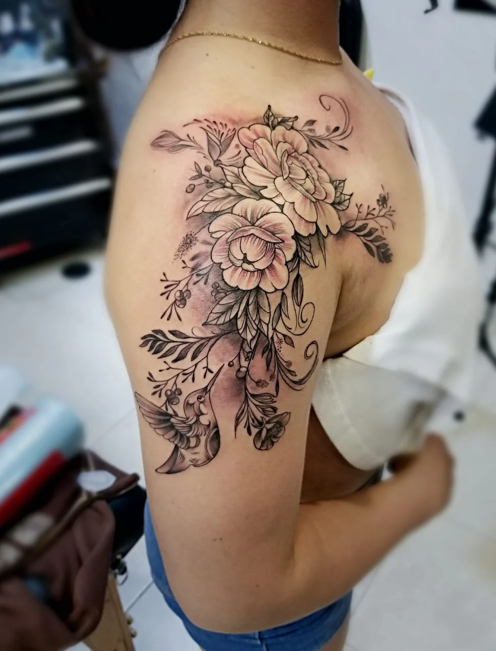 TATTOO ART " JULIO HERNADEZ COLLECTIVE " tattoo shop in Mazatlan, Sin.