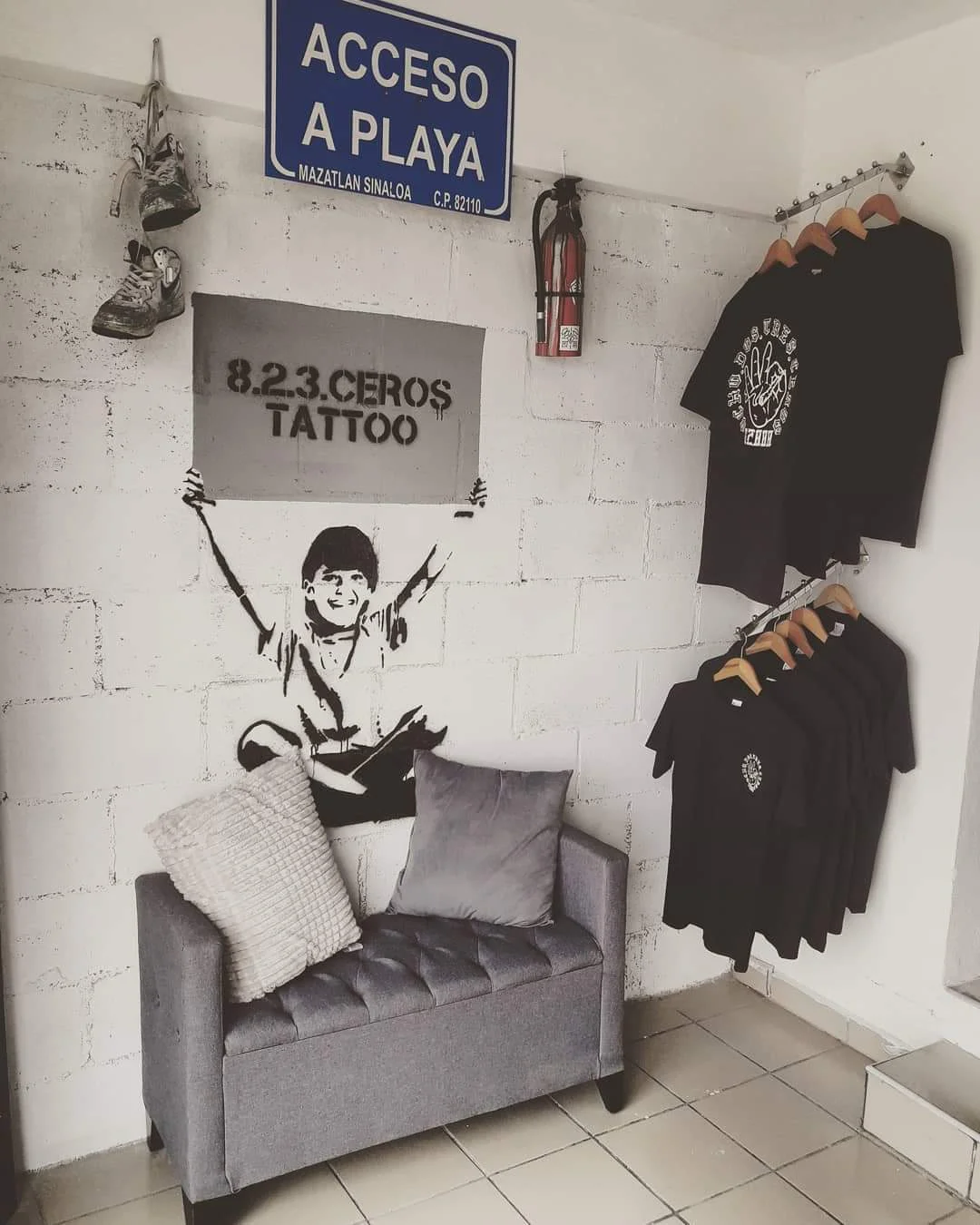 8.2.3.Ceros Tattoo tattoo shop in Mazatlan, Sin.