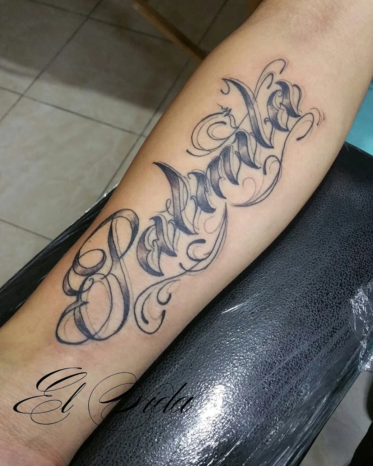 Onirico Mortis Tattoo Shop tattoo shop in Celaya, Gto.