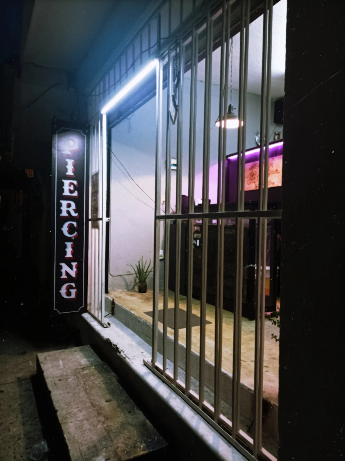 Short Ink STUDIO tattoo & piercing tattoo shop in Cuernavaca, Mor.