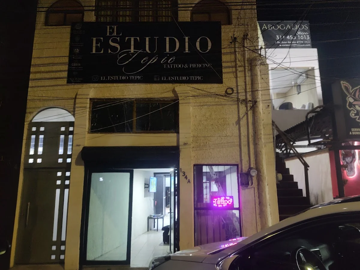 El Estudio Tepic Tattoo & Piercing tattoo shop in Tepic, Nay.