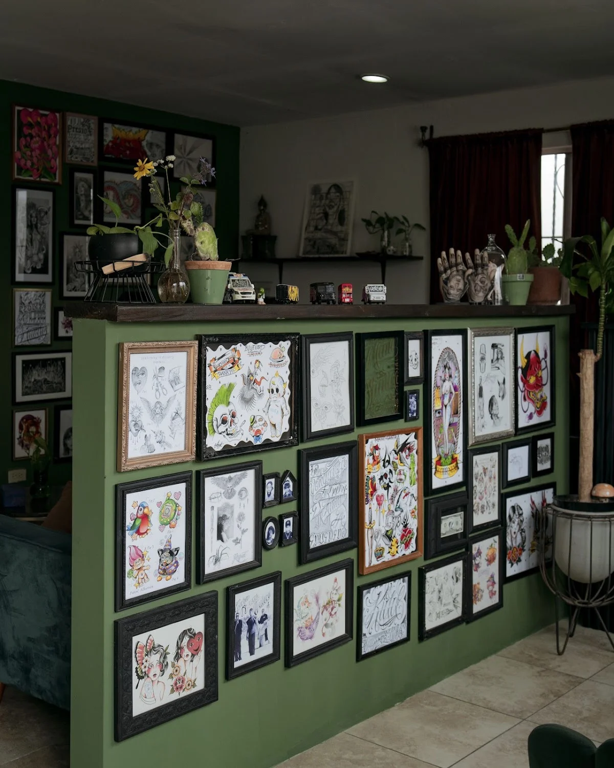 Mano Santa Tattoo Studio tattoo shop in Ensenada, B.C.