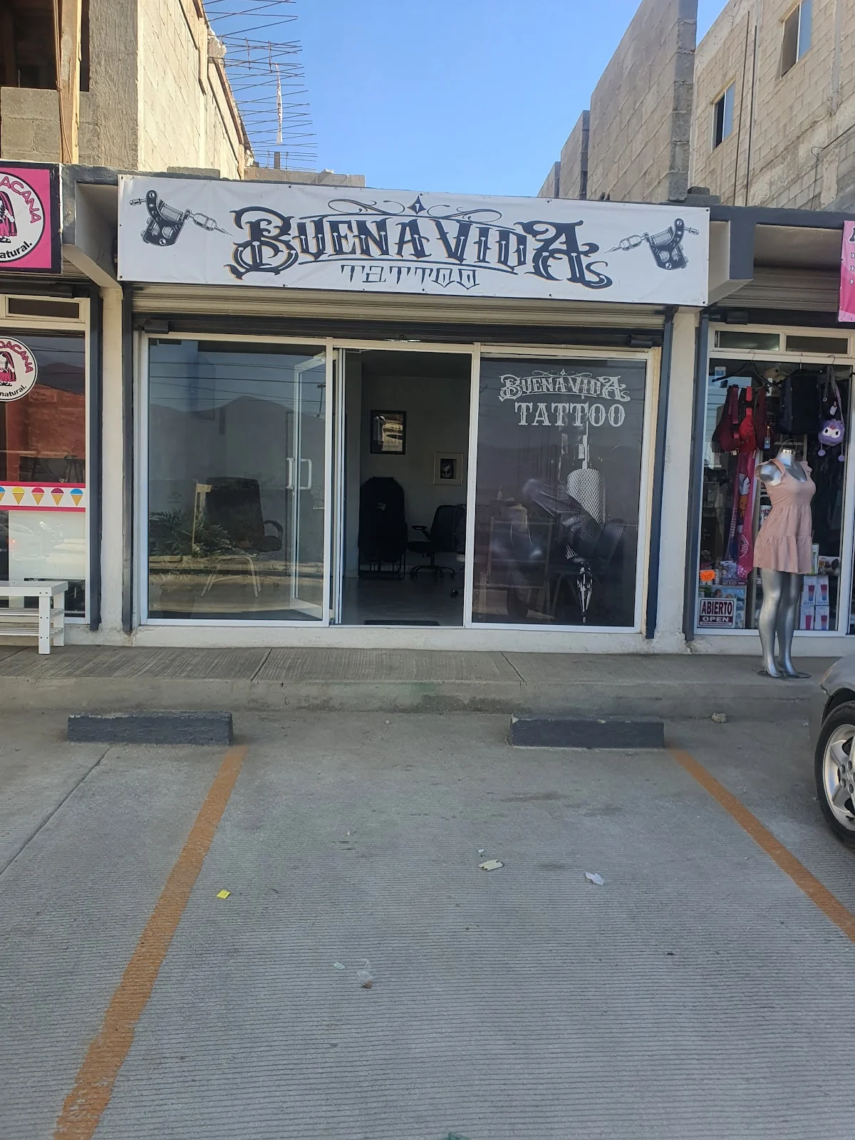 Buena Vida Tattoo Estudio tattoo shop in Ensenada, B.C.