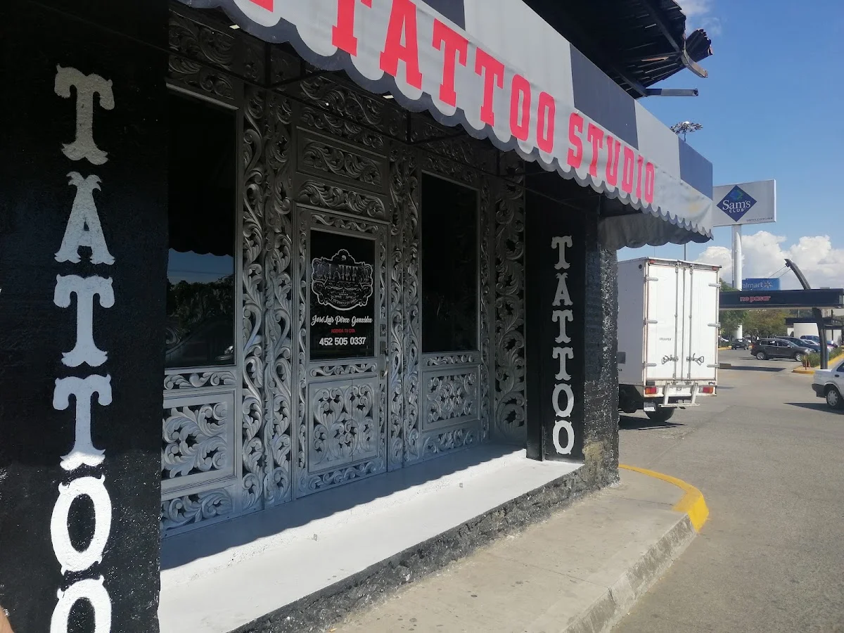 el jefe tattoo studio tattoo shop in Uruapan, Mich.