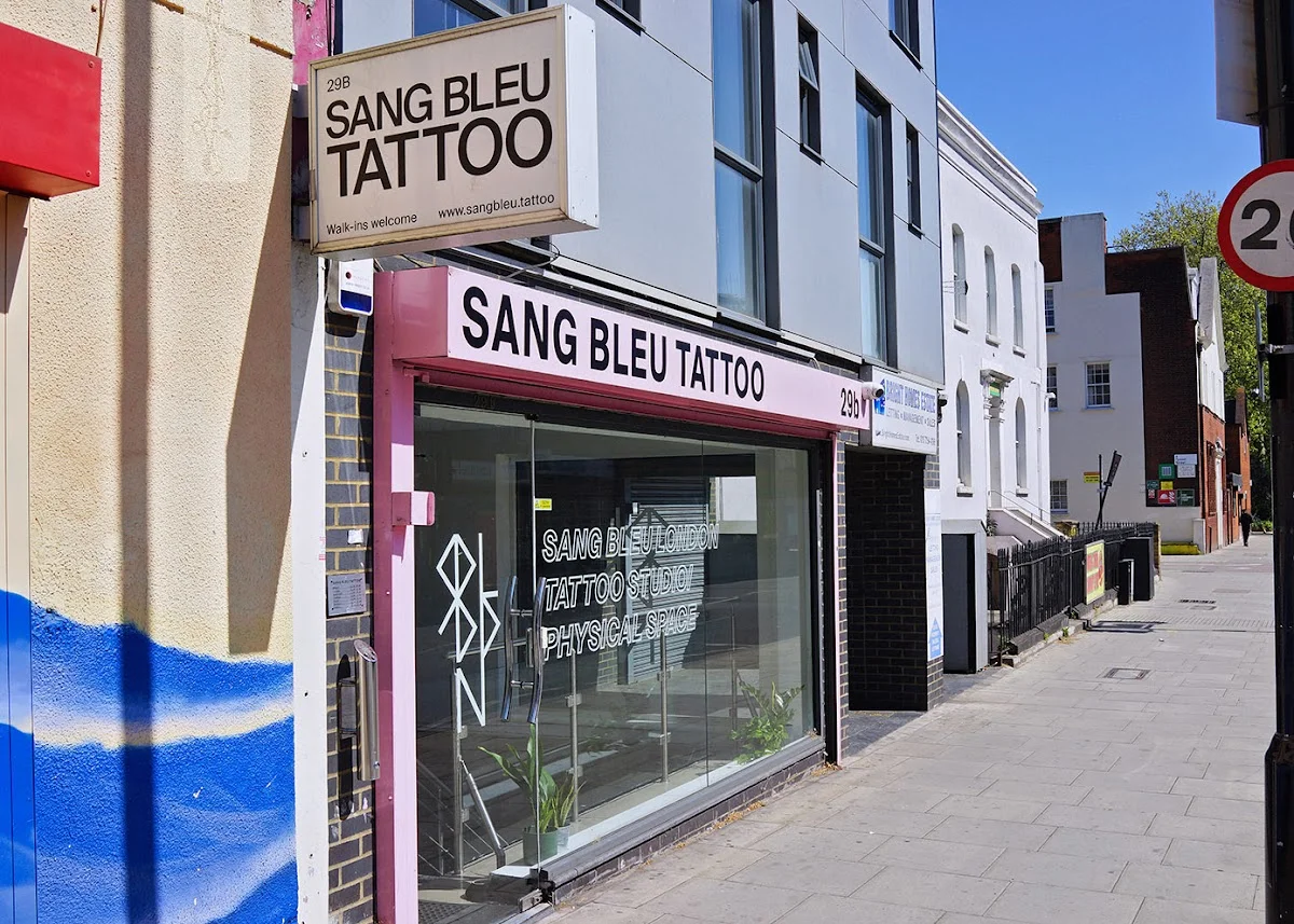 Sang Bleu Tattoo London photo