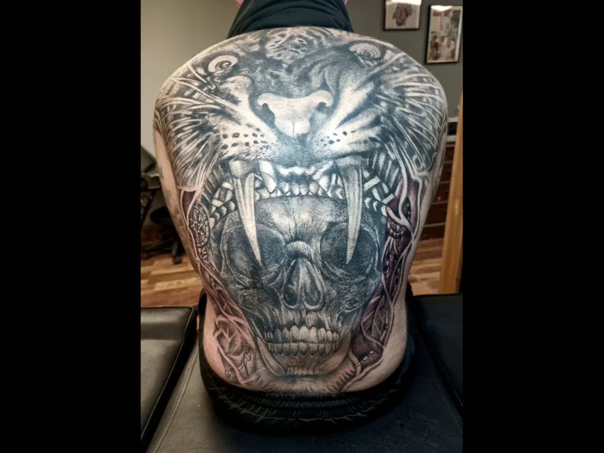 Inked Up Gareth tattoo shop in Cardiff, WLS