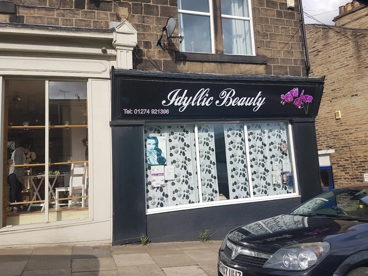 Aces and Eights Tattoo Studio tattoo shop in Bradford, ENG