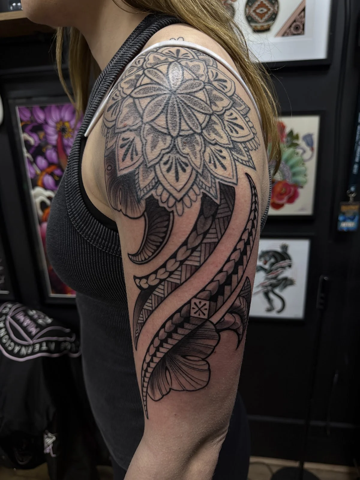 Skull and Bones Tattoo Studio Belfast photo