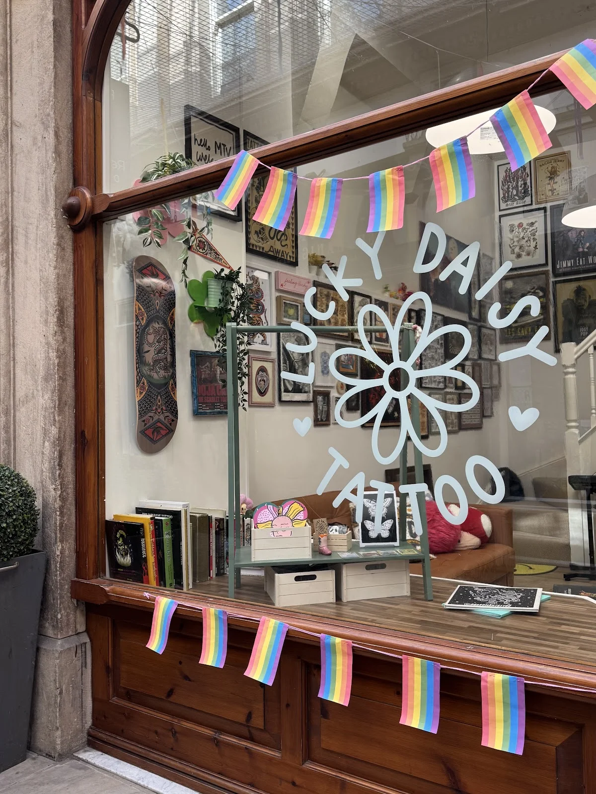 Lucky Daisy Tattoo tattoo shop in Derby, ENG