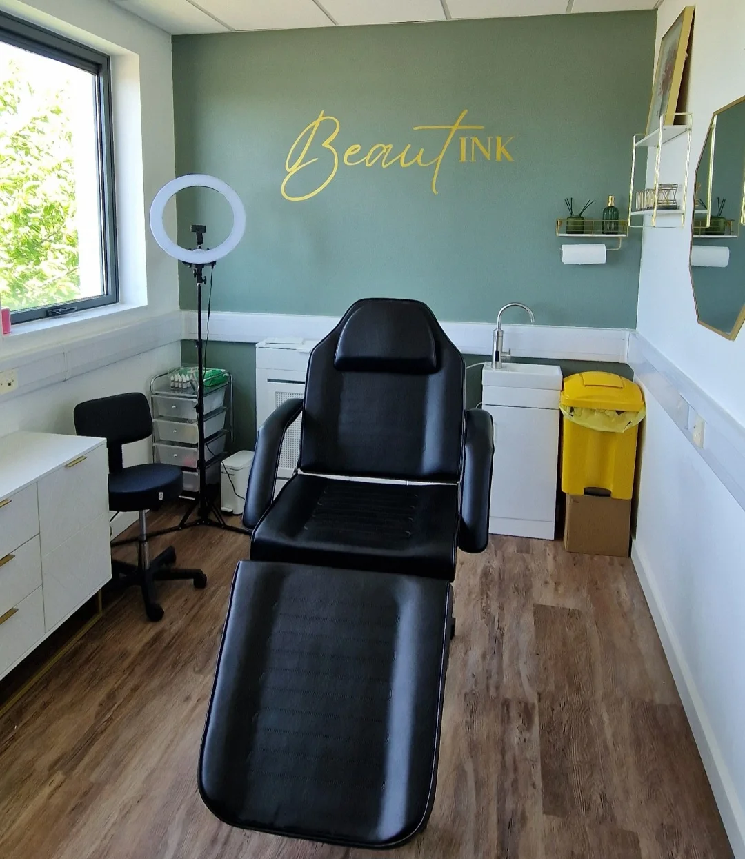 BeautINK tattoo shop in Milton Keynes, ENG
