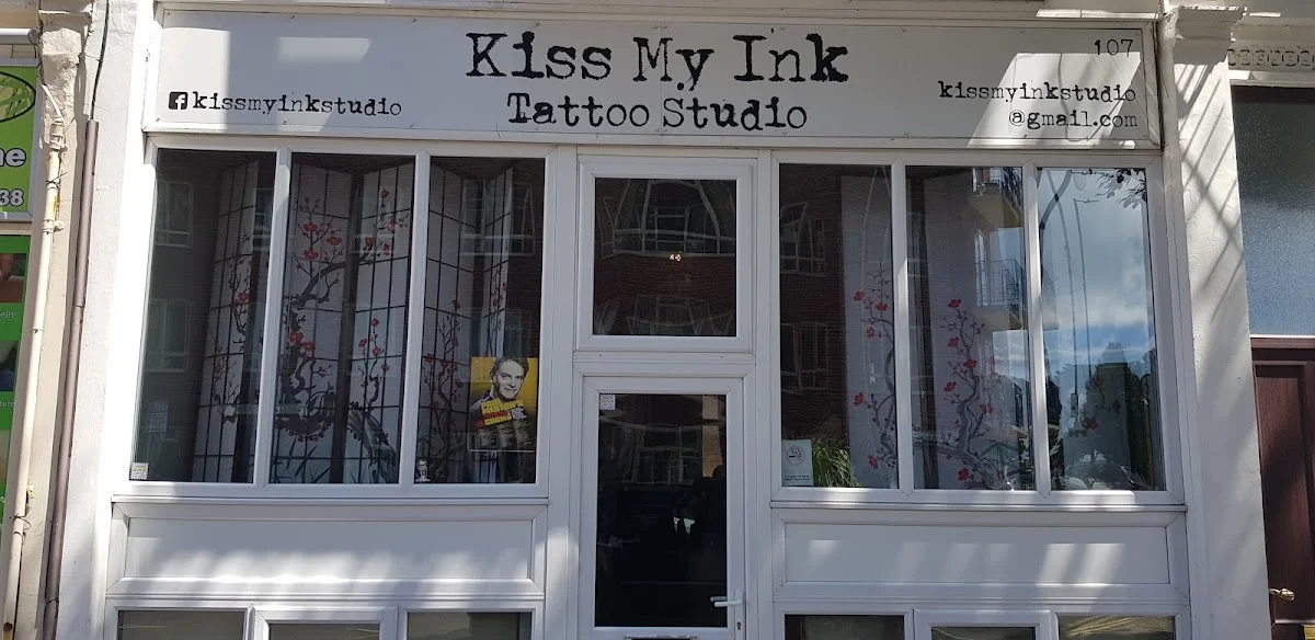Kiss My Ink tattoo shop in Portsmouth, ENG