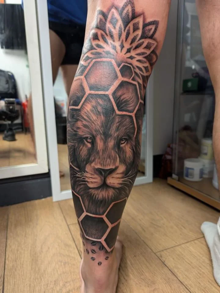 Pureink 2 tattoo shop in Newcastle upon Tyne, ENG