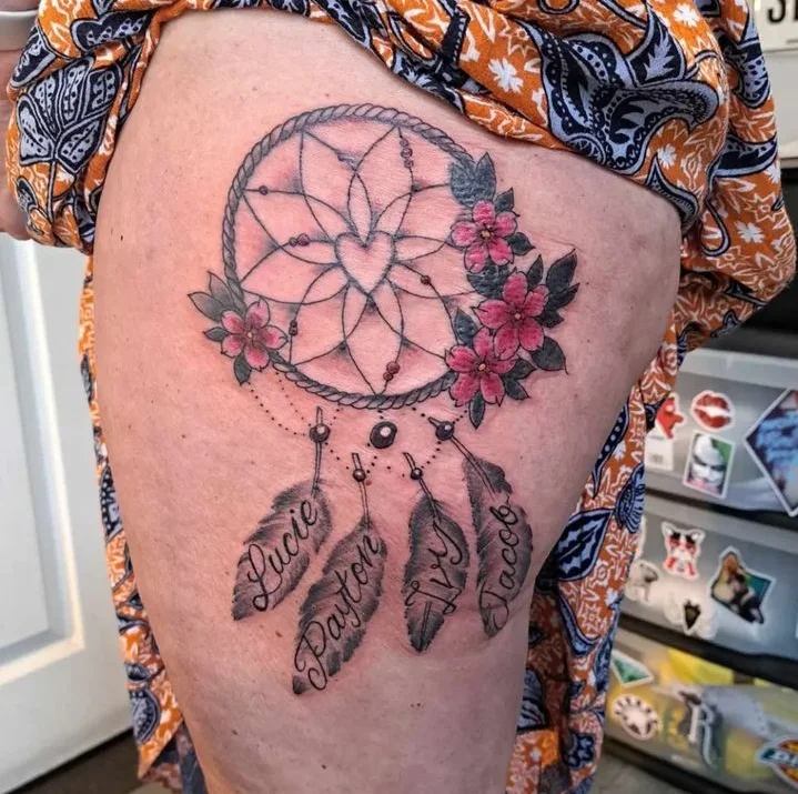 Foreverever tattoo parlour tattoo shop in Crawley, ENG