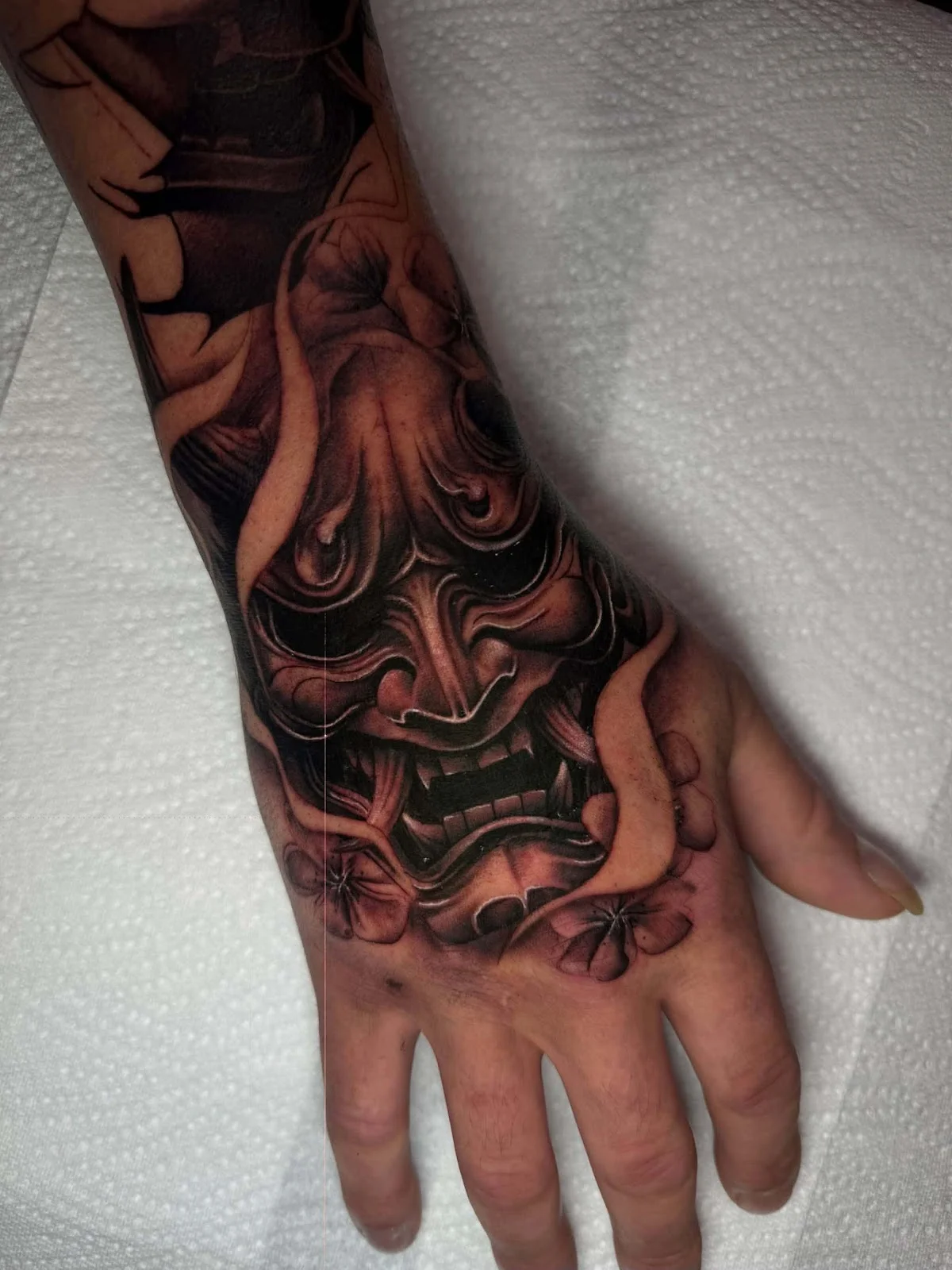 Coalesce Tattoo Gallery tattoo shop in Mansfield, ENG