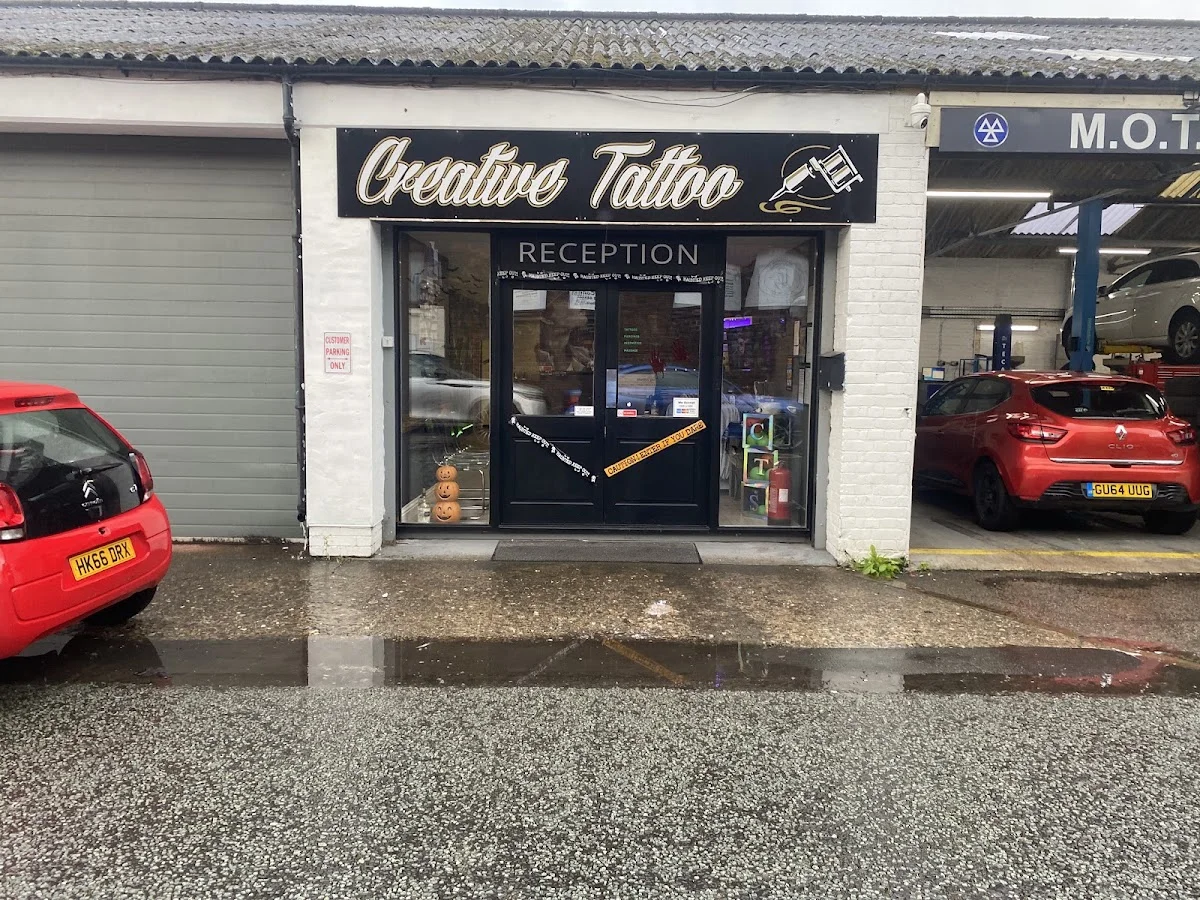 Creative Tattoo Studio photo