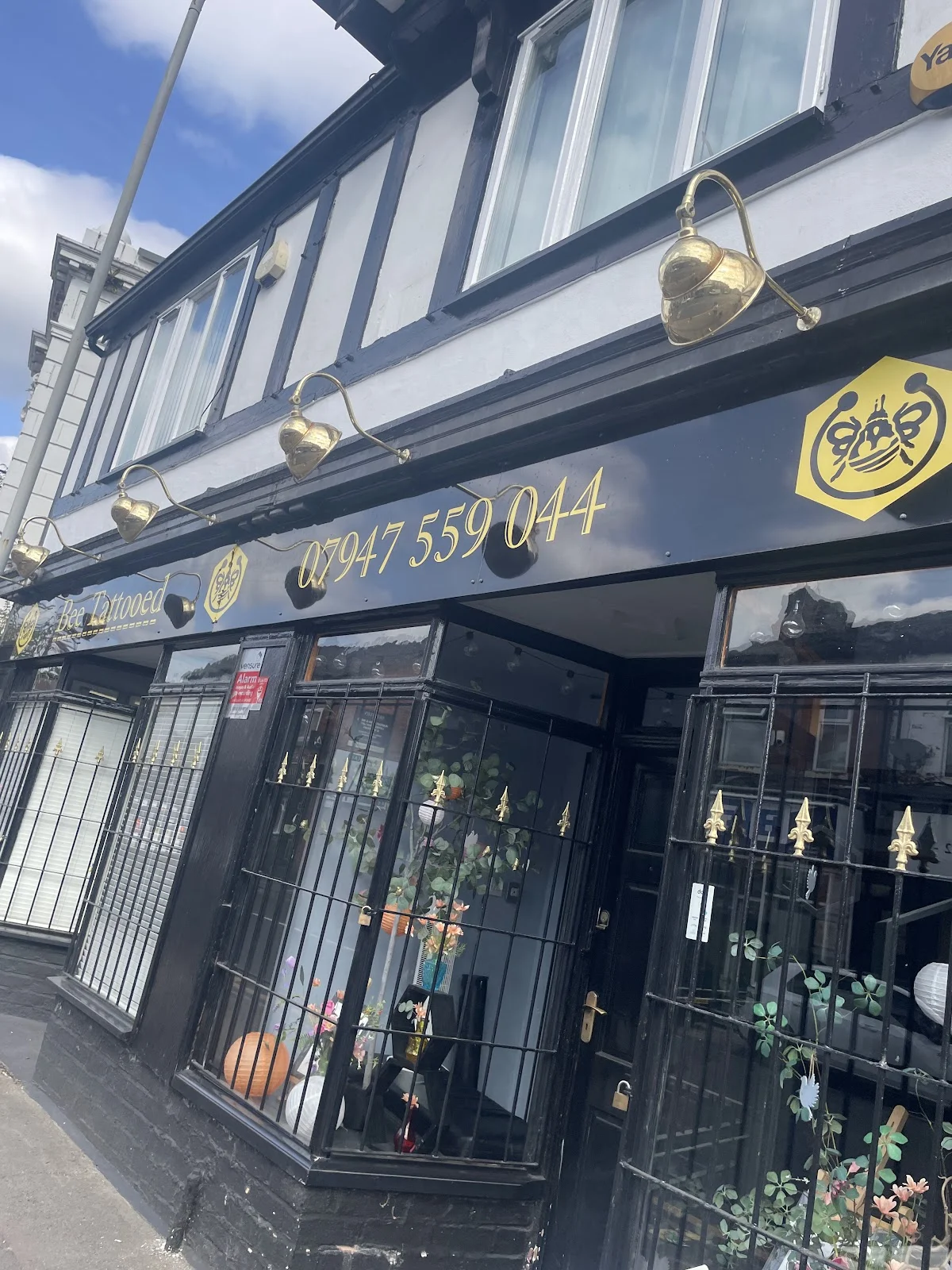 Bee Tattooed tattoo shop in Stockport, ENG