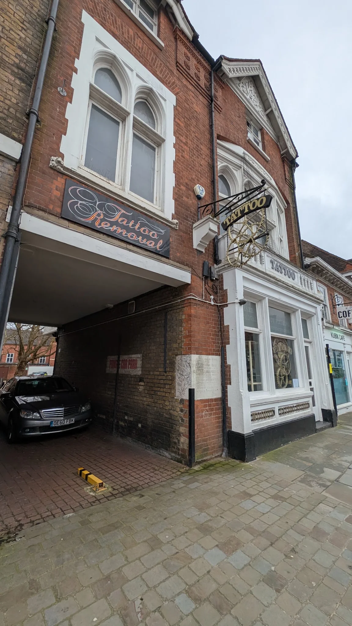 Woody's Tattoo Studio tattoo shop in High Wycombe, ENG